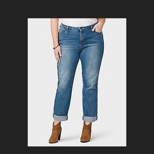 Women’s Modern Fit Boyfriend Crops